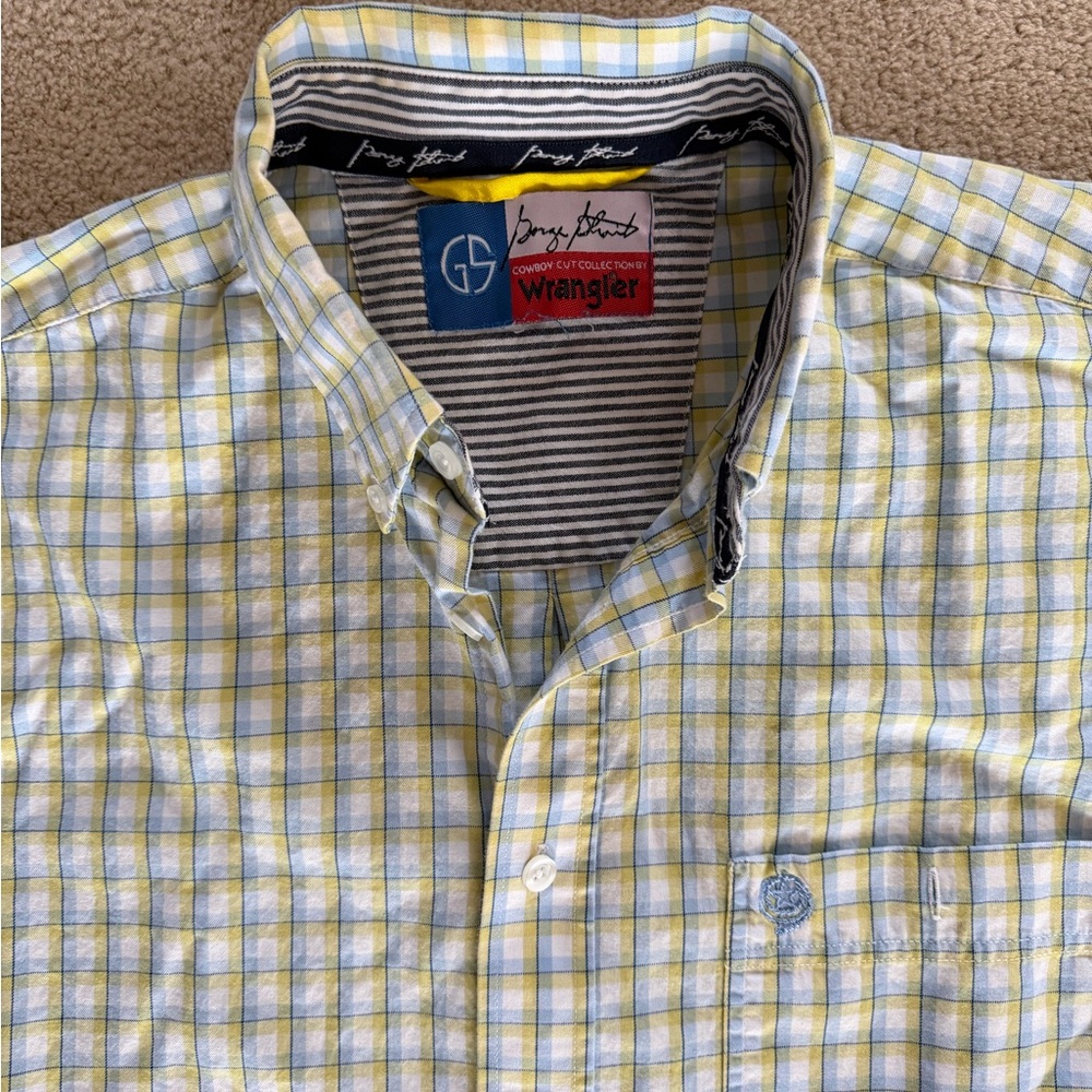 Wrangler Men's Casual Yellow and Blue Plaid Shirt